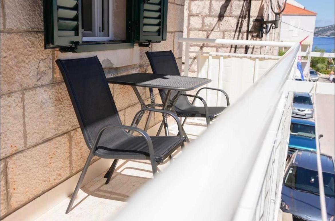 Apartmani Antonia Račišće 외부 사진