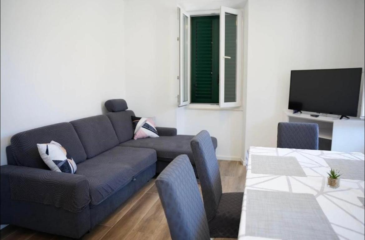Apartmani Antonia Račišće 외부 사진